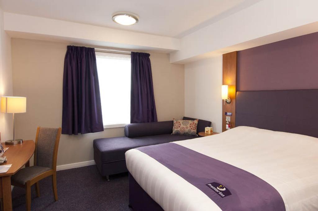 Premier Inn Exeter Central St. Davids المظهر الخارجي الصورة